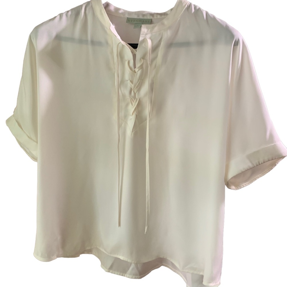 Ryegrass Pull Over Top Blouse Lace Up Front Cream NWT Size Large